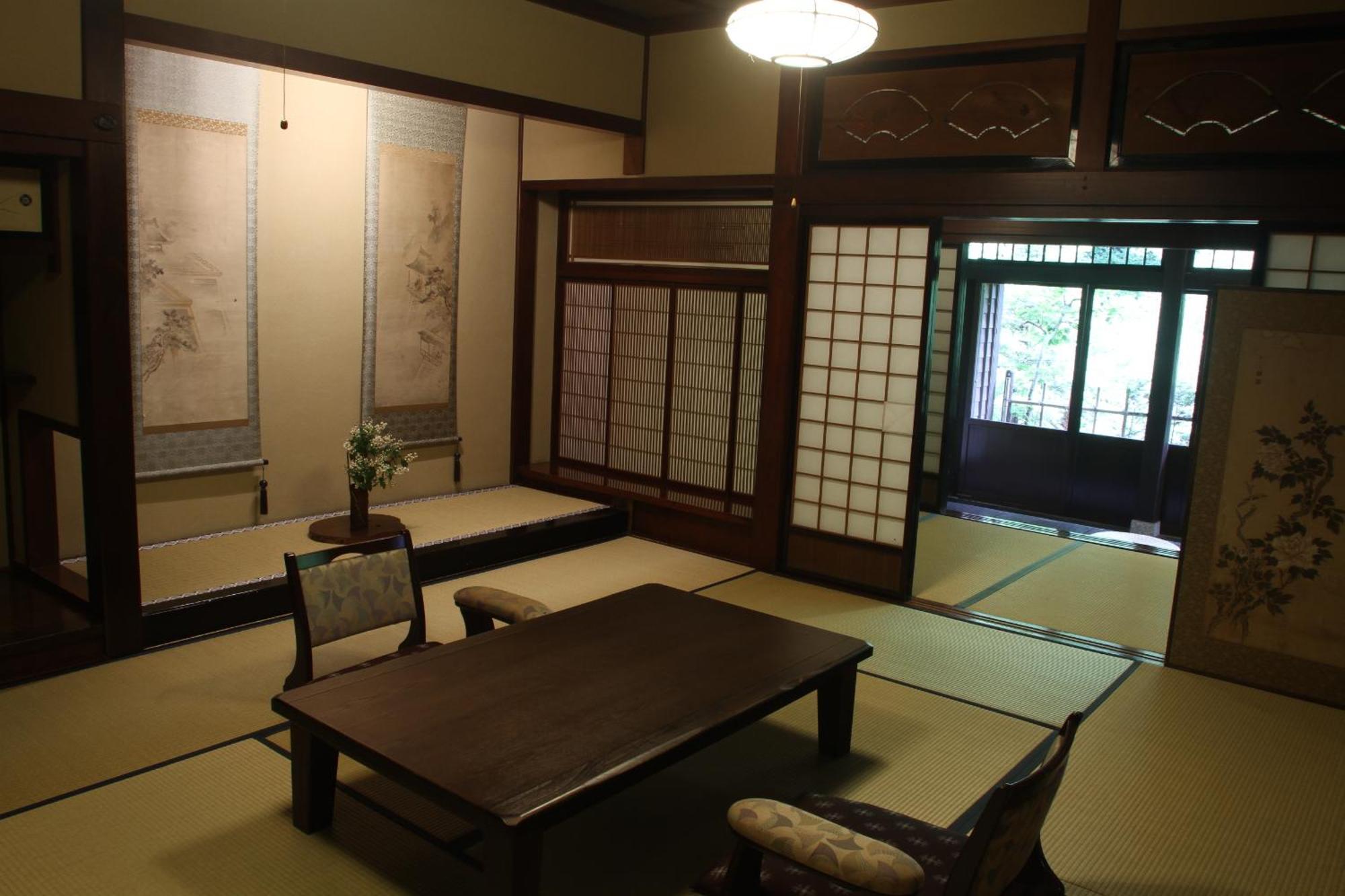 传统日式旅馆 汤本朝哉日式旅馆 4*
