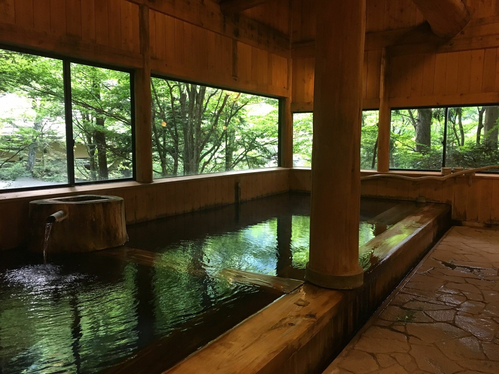 传统日式旅馆 汤本朝哉日式旅馆