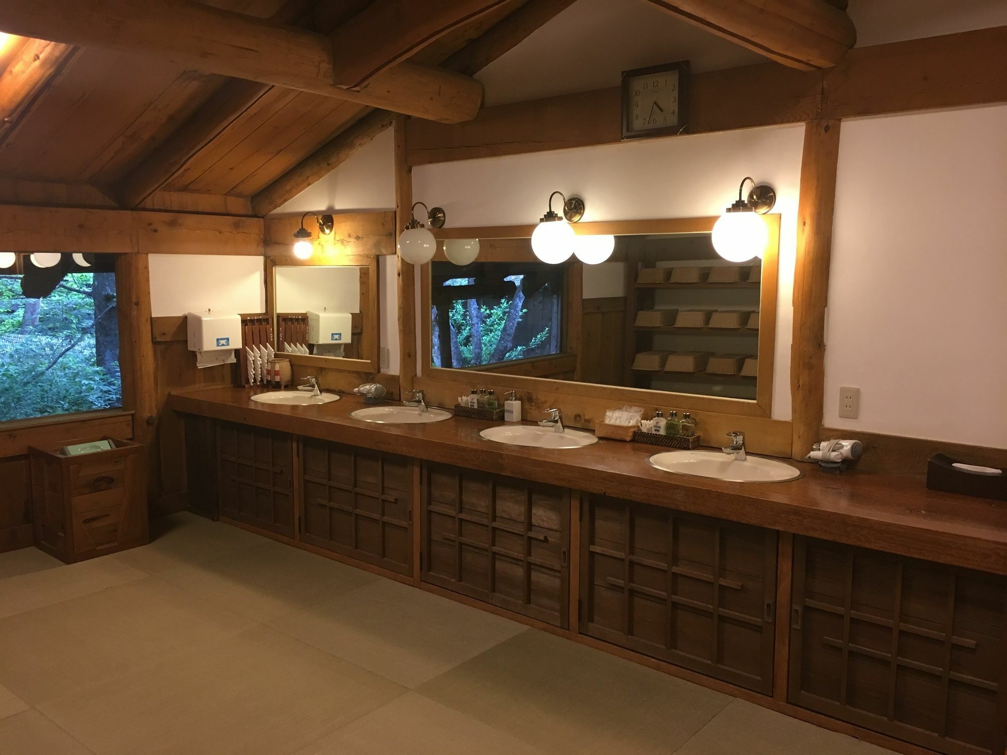 汤本朝哉日式旅馆 传统日式旅馆