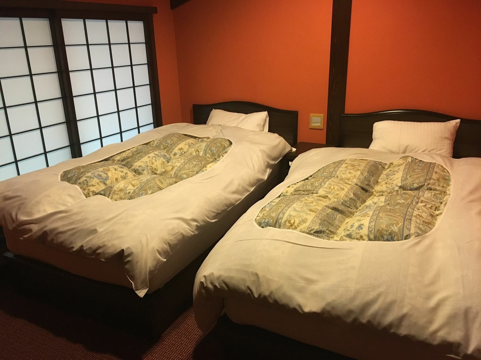 汤本朝哉日式旅馆 4* 高山