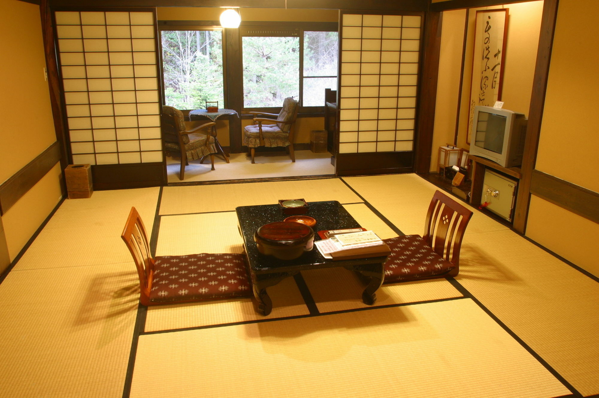 汤本朝哉日式旅馆