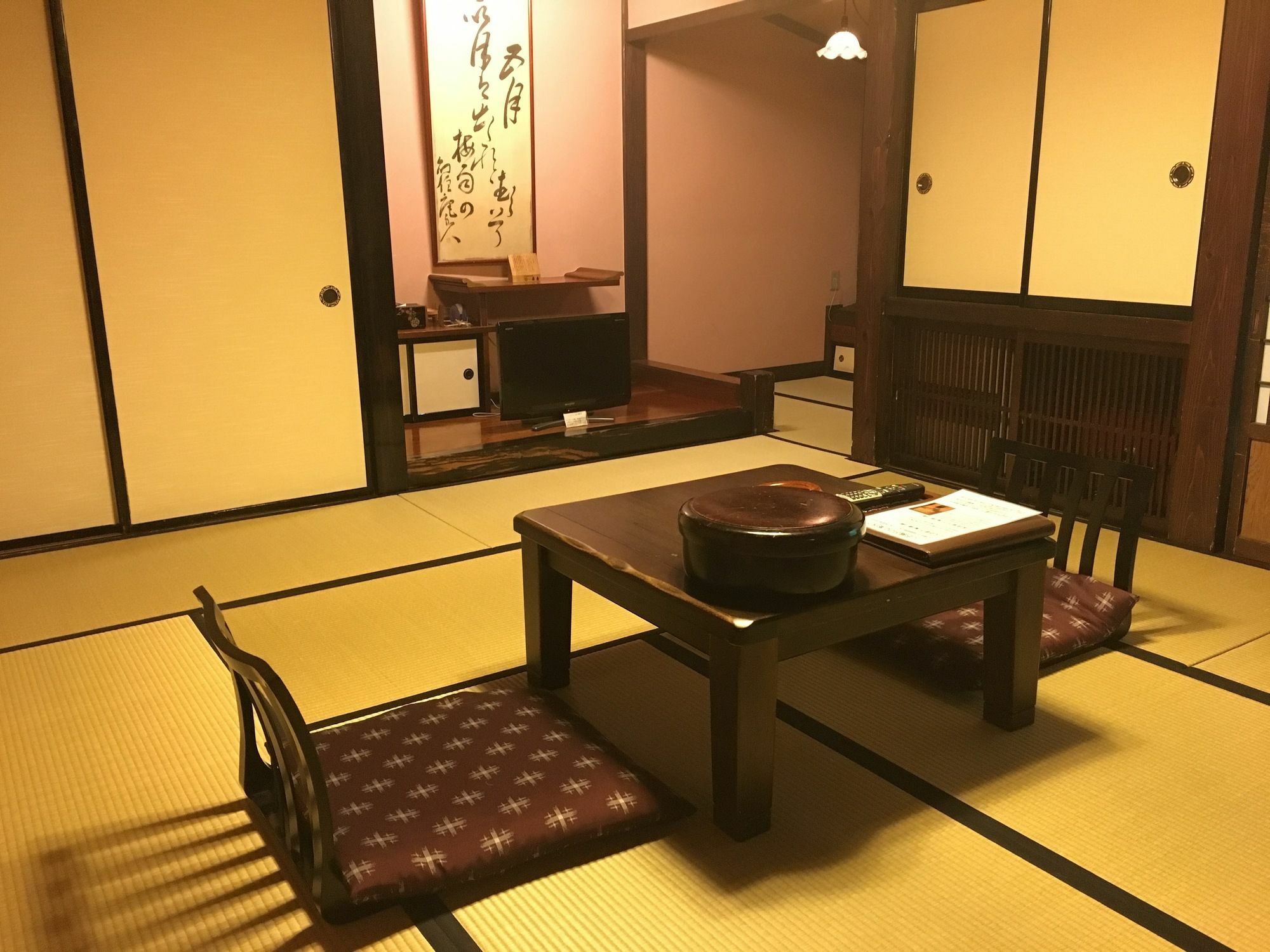 汤本朝哉日式旅馆