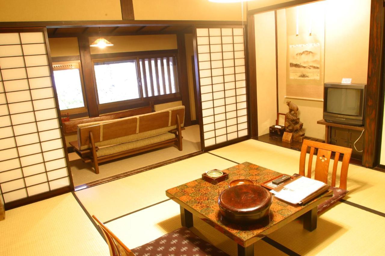 汤本朝哉日式旅馆 4*